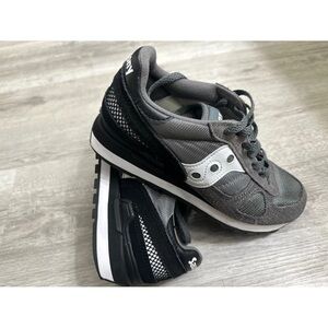 Saucony Charcoal and Black Athletic Shoes men’s Sz 6 women’s Sz 7.5